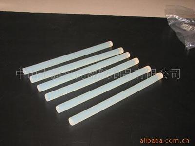 【新漢高 H-2 熱熔膠 熱熔膠棒 熱熔膠條 膠槍熱熔膠】?jī)r(jià)格,廠家,圖片,合成膠粘劑,中山市新漢高塑膠制品-